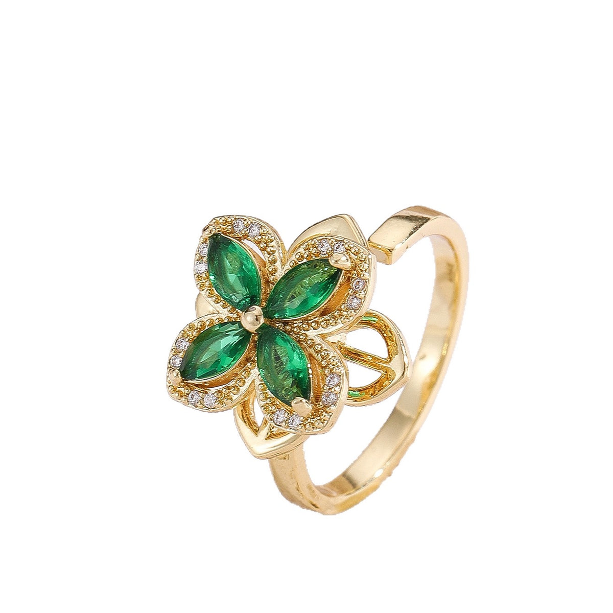 Diamond border clover