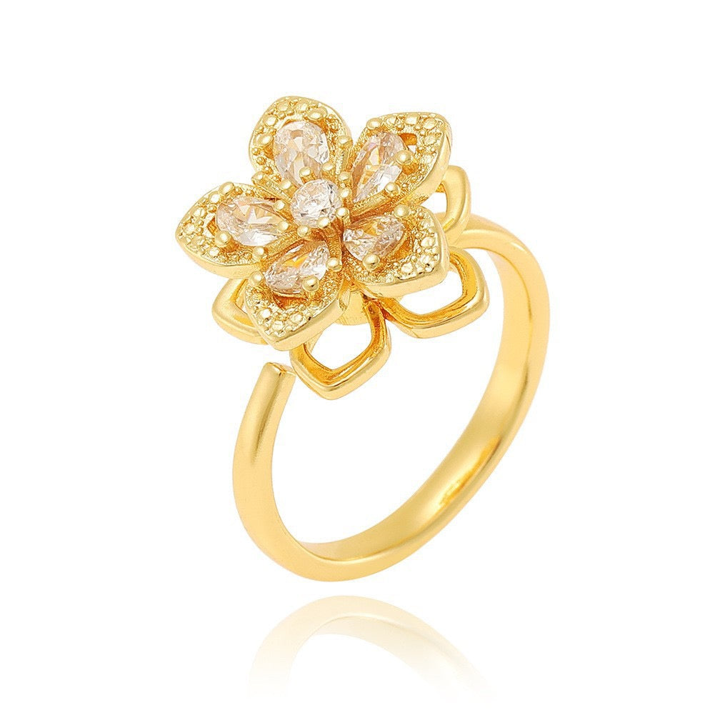 Rotating Diamond Flower Ring