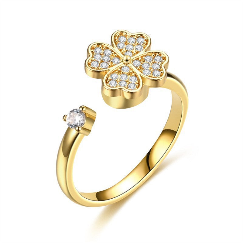 Diamond Clover